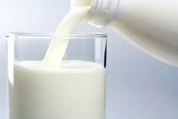 El litro de leche en Argentina es el segundo más caro del mundo