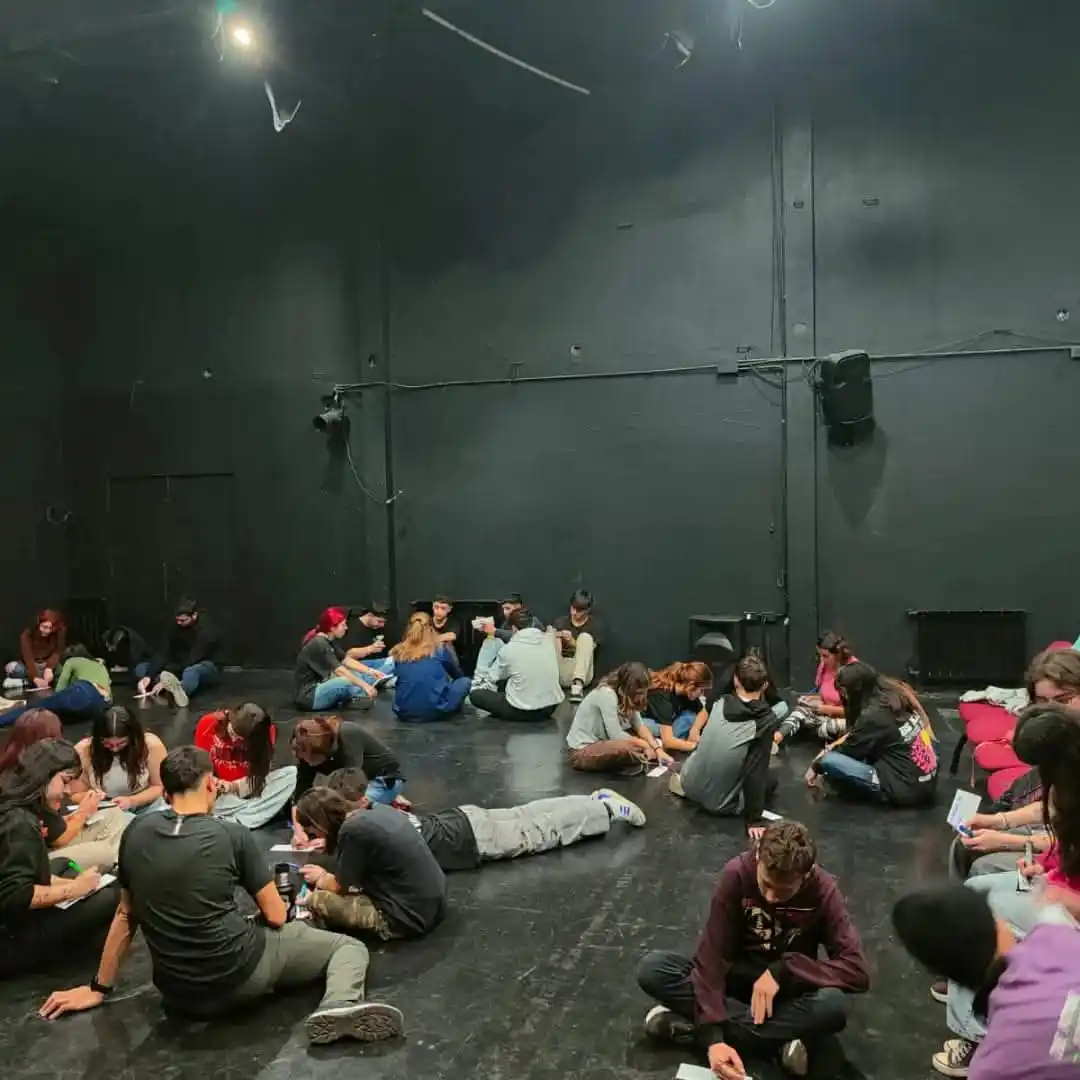 La Unicen pone en marcha un proyecto artístico para repensar la soberanía a través del arte