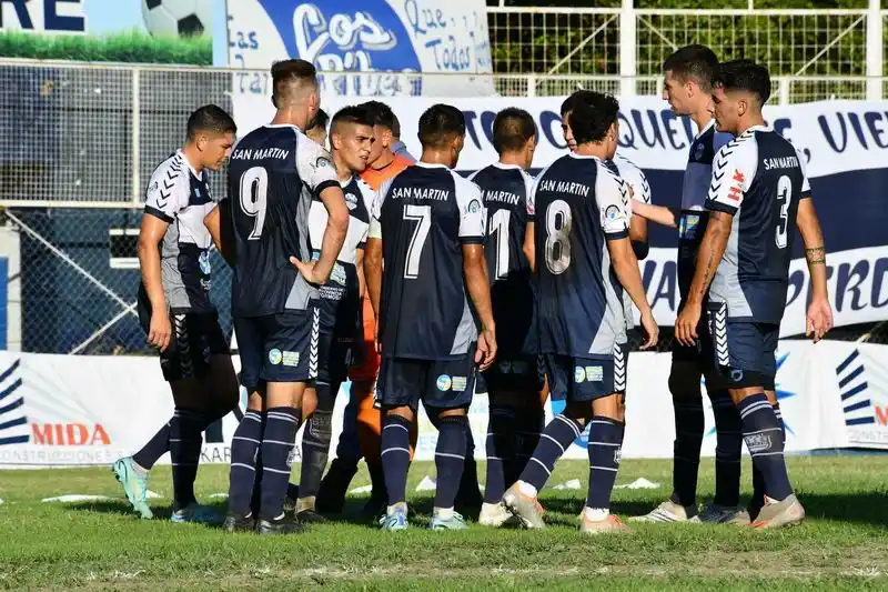 San Martín recibe a
Juventud Antoniana de Salta