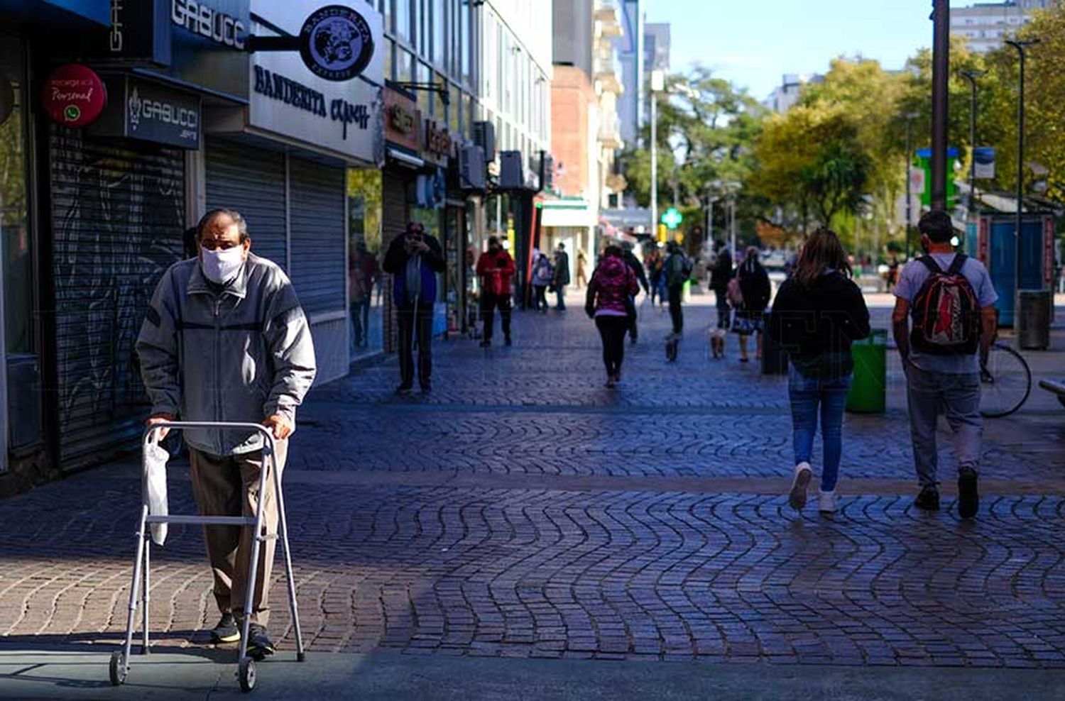 COVID-19 en Mar del Plata: 15 personas aguardan saber si tienen coronavirus