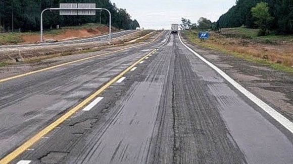 Piden que se declare la emergencia sobre las Rutas 12 y 14