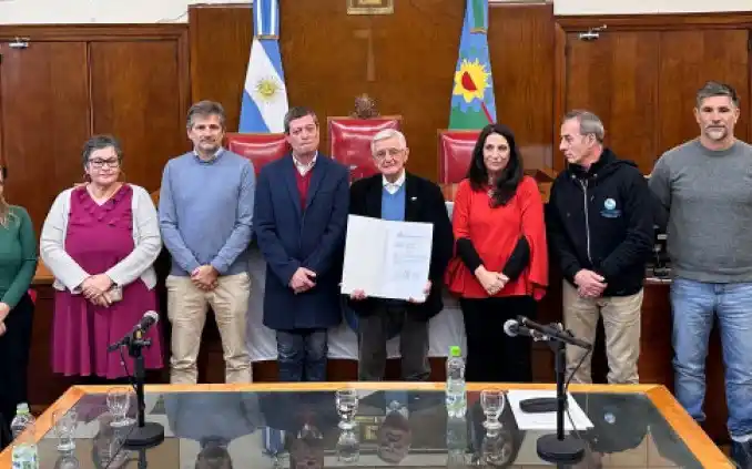 El 9 de septiembre de 1984 se oficializó la creación del Centro de Ex Combatientes de Malvinas.