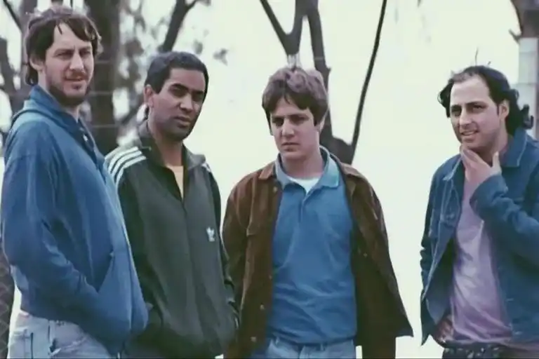 A 20 años de su estreno: Netflix suma “Okupas” a su catálogo