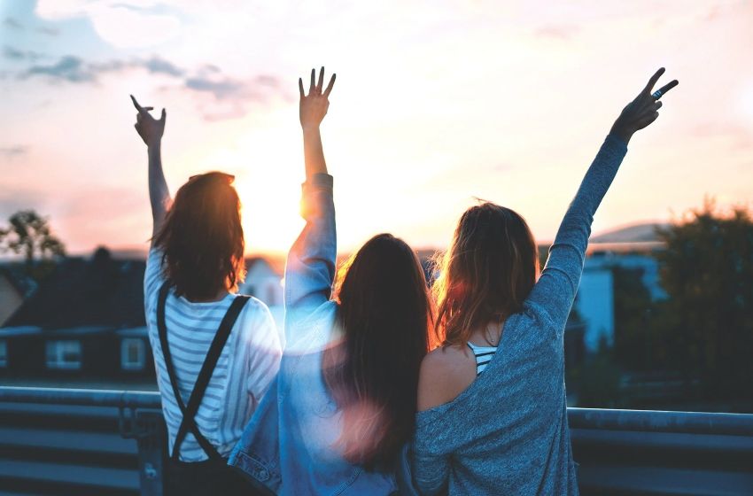 "Los jóvenes no contestan los comentarios que hacemos los adultos, pero los internalizan"