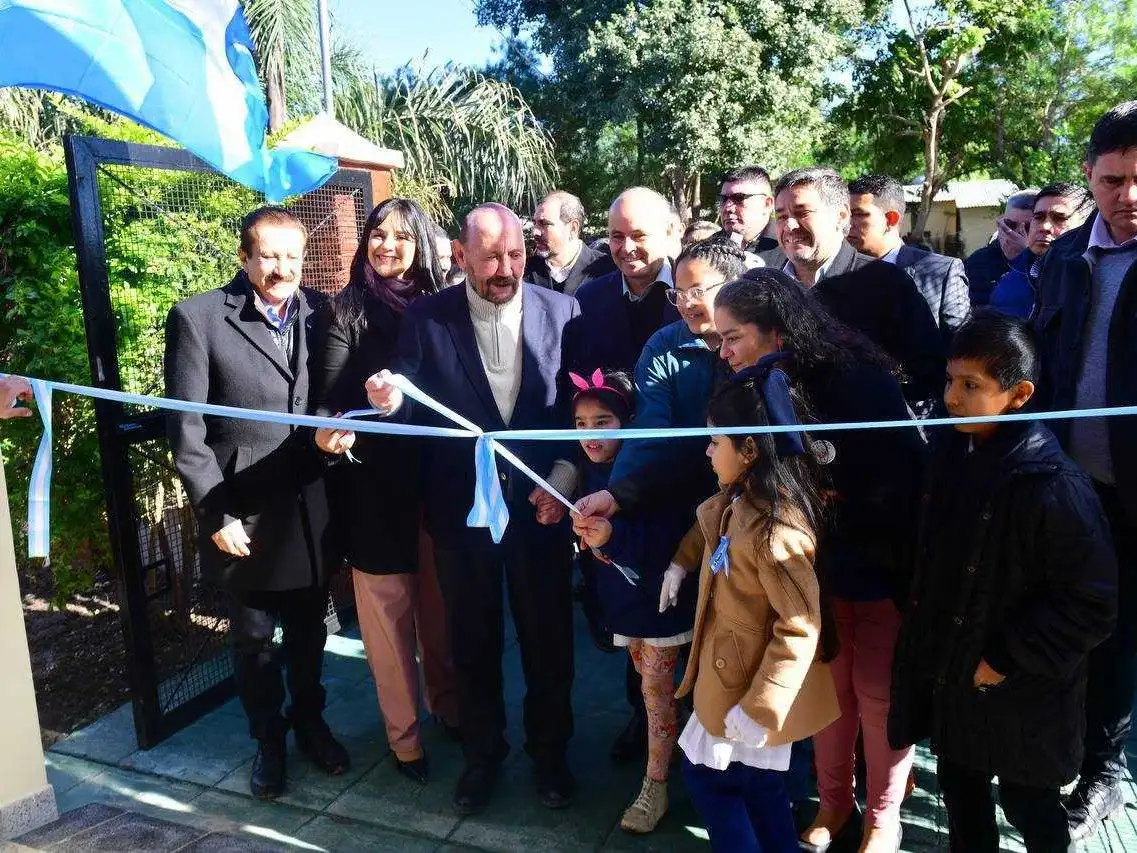“Hace más de 22 años que en Formosa tenemos 
déficit 0, pero con el pueblo adentro y feliz”