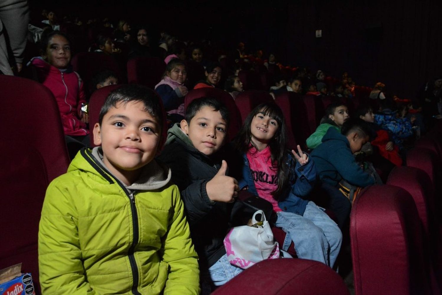 Por cuarto año consecutivo, arrancó el programa "Primera Vez al Cine"