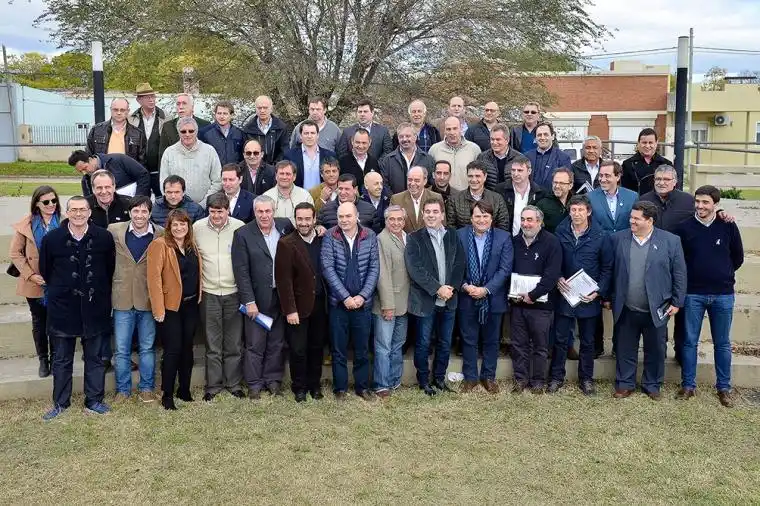 Foro de Intendentes de Cambiemos en Lobos