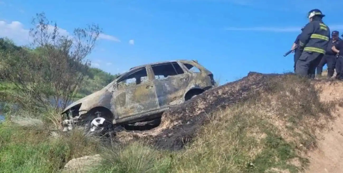 El hallazgo se dio alrededor de las 16, a pocos metros del arroyo Ludueña.