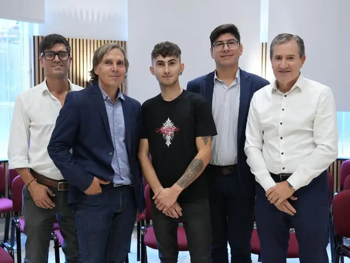 El paciente, un joven de 24 años, ya retomó su vida normal y se reincorporó a su trabajo.