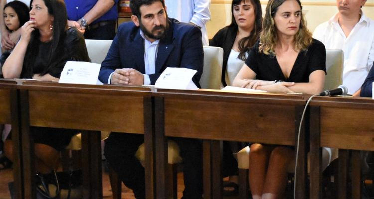 La oposición acompañará el pedido de licencia de Salazar, aunque hará una consulta al Tribunal de Cuentas