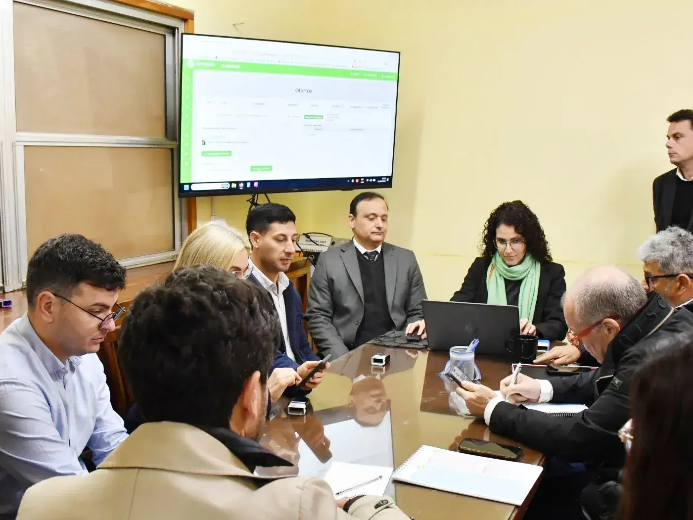 La municipalidad realizó la apertura de sobres de la licitación para el servicio de recolección de residuos