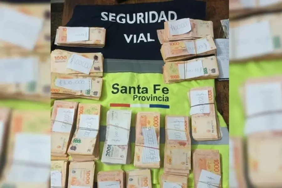 Rufino: en un control vehicular secuestran dos millones de pesos de dudosa procedencia