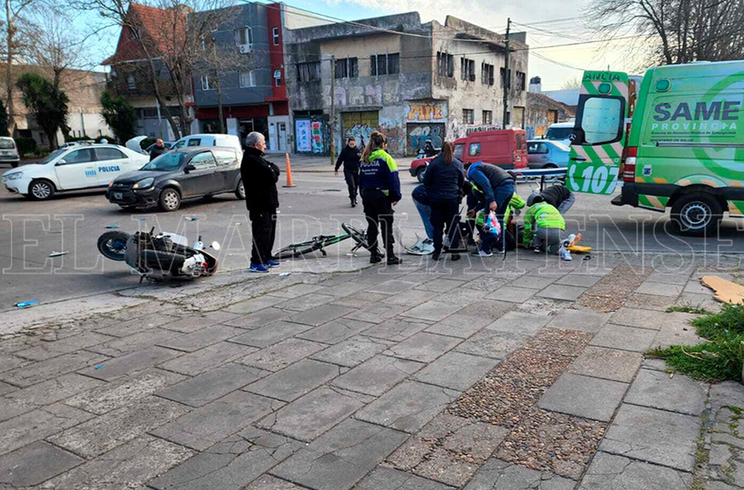 Motociclista herido tras un choque en avenida Libertad