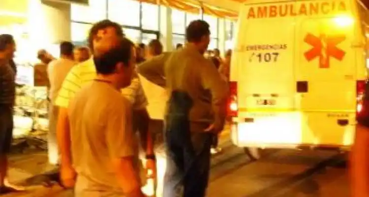 Policía herido al intentar evitar el robo a supermercado