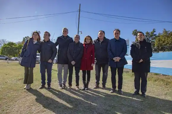 Malena Galmarini en General Las Heras: Firmó convenio con el municipio e inauguró obra de AySA