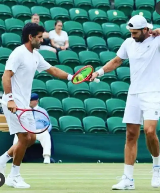 “Machi” González y Bolelli
se metieron en cuartos
