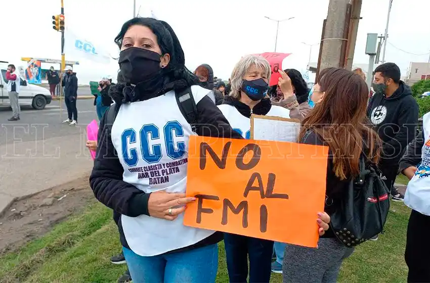 "Peleamos el cambio de rumbo siempre desde una trinchera"