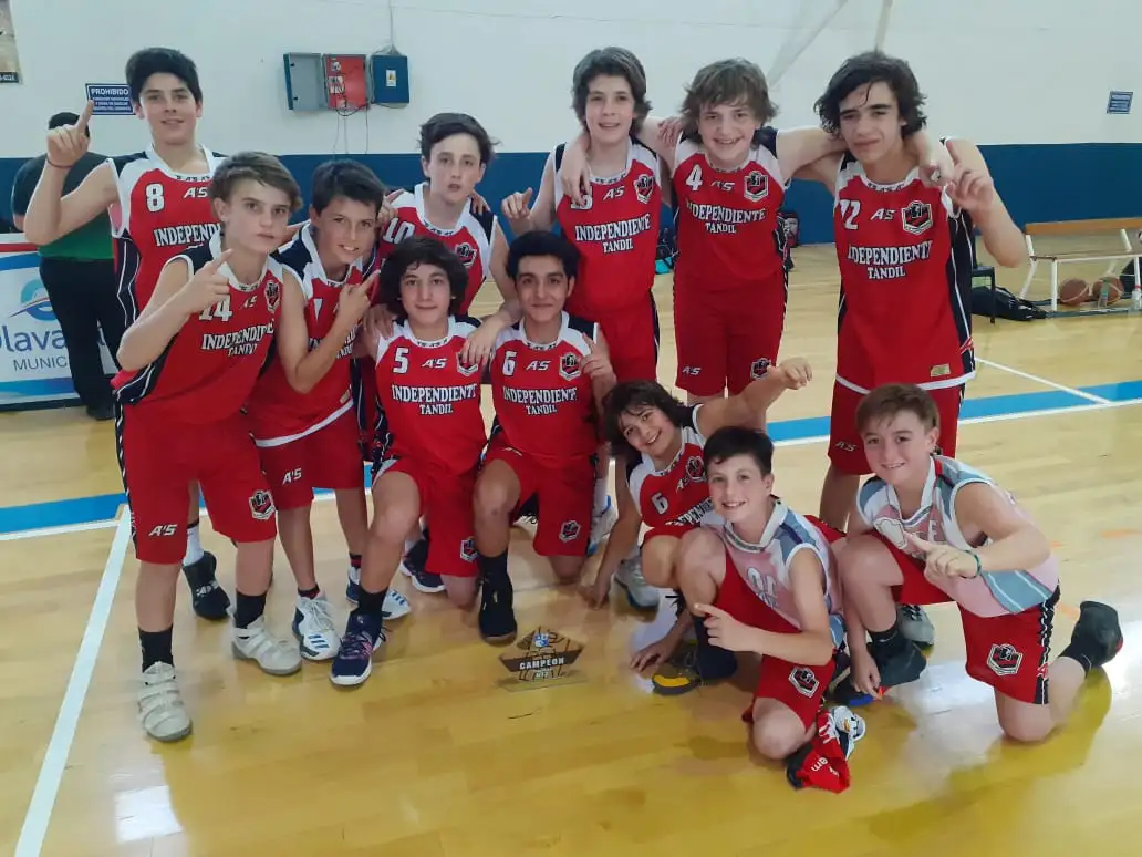 Independiente es el  campeón anual en U13