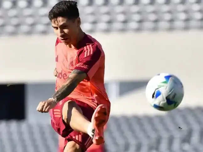 Cómo formará River vs. Barcelona esta noche