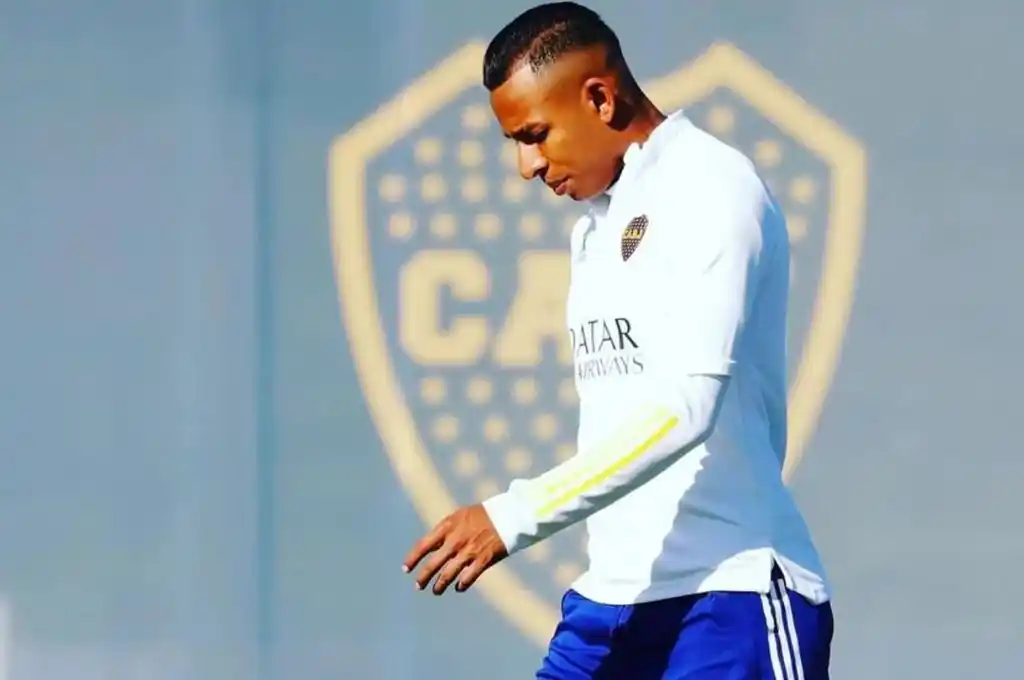 Sebastián Villa le exige a Boca ser reincorporado