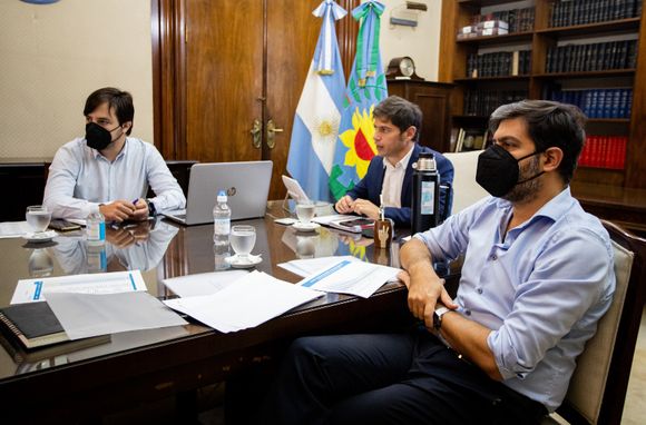 Kicillof aseguró a los intendentes que acompañará la decisión de Nación