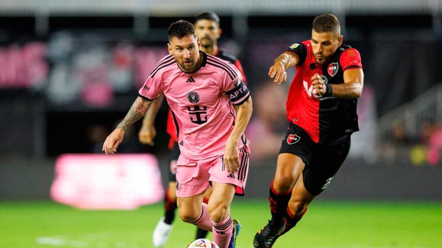 Messi enfrentó a Newell´s