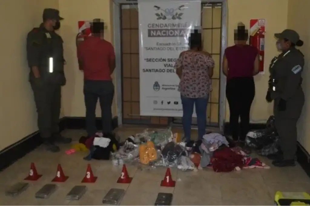 Tres detenidos en Santiago del Estero por transportar cocaína