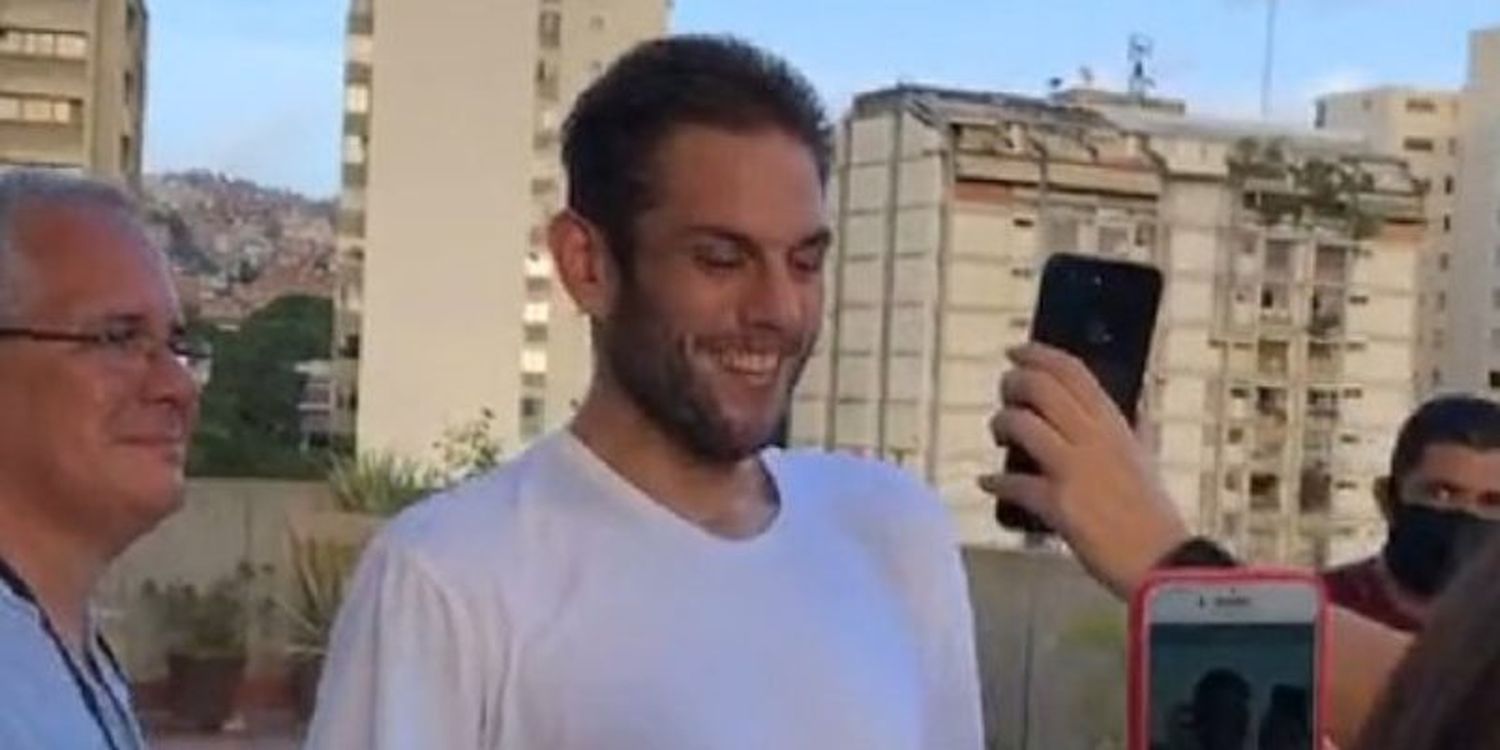 Régimen de Maduro otorga casa por cárcel al diputado Juan Requesens