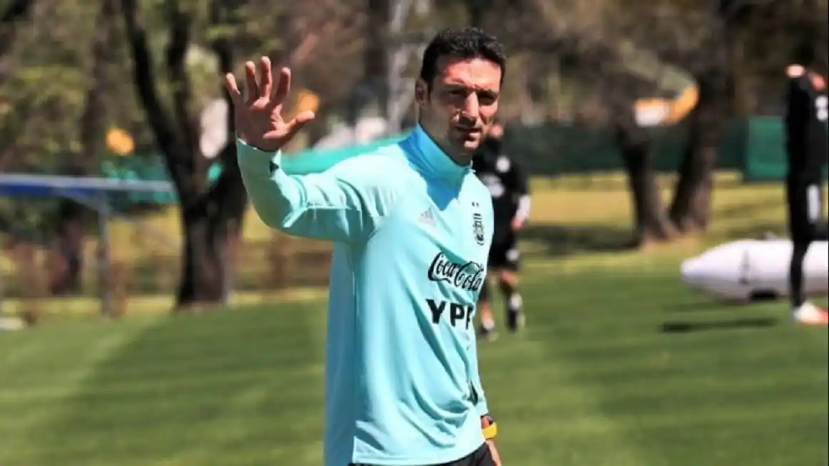 Lionel Scaloni tiene dos dudas: una en defensa y la otra en el mediocampo