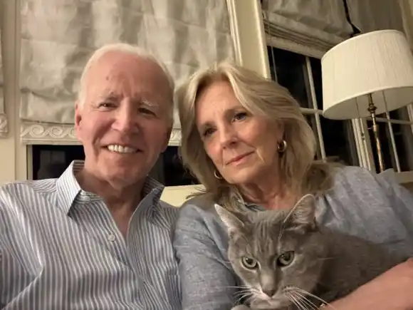 "Gracias por levantarnos con amor": el emotivo mensaje de Biden tras su diagnóstico de cáncer