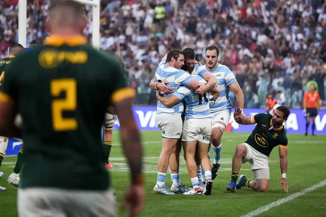 Los Pumas siguen de racha: le ganaron 29 a 28 a Sudáfrica y hay ilusión de Campeonato