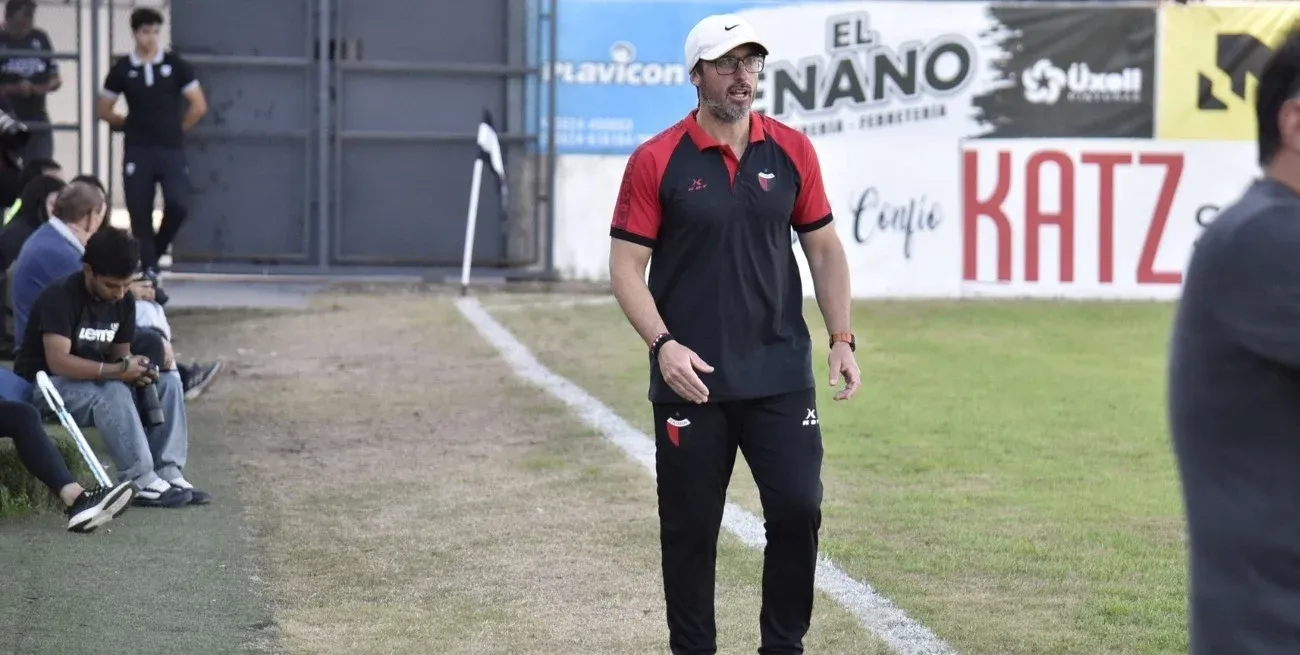 Minella confía en los juveniles del club.