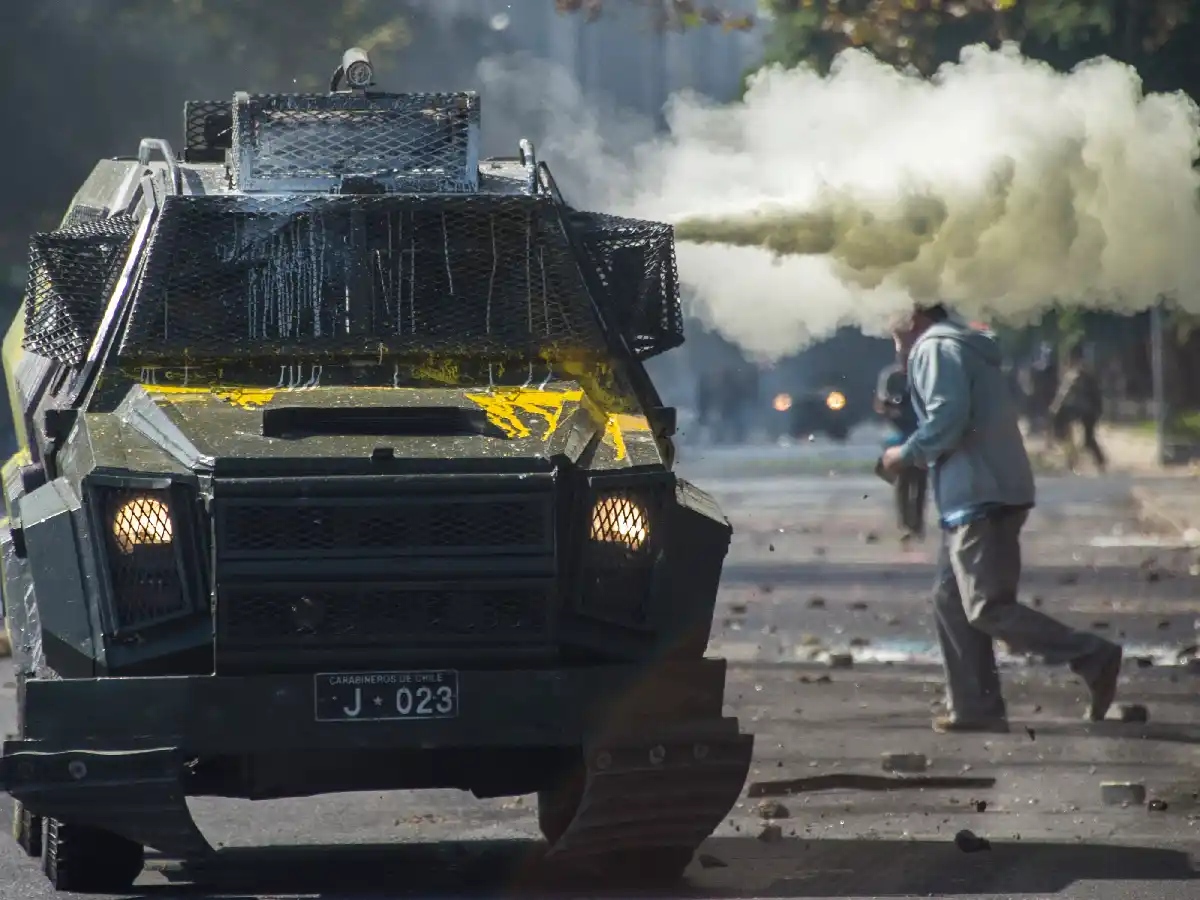 Multitudinaria primera marcha estudiantil contra Piñera en Chile 