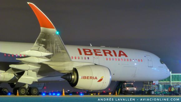 Iberia recibió 4 estrellas de Skytrax por sus procedimientos de prevención contra el Covid-19
