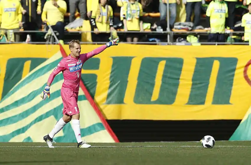 El fallido debut del Ruso Rodríguez en Japón