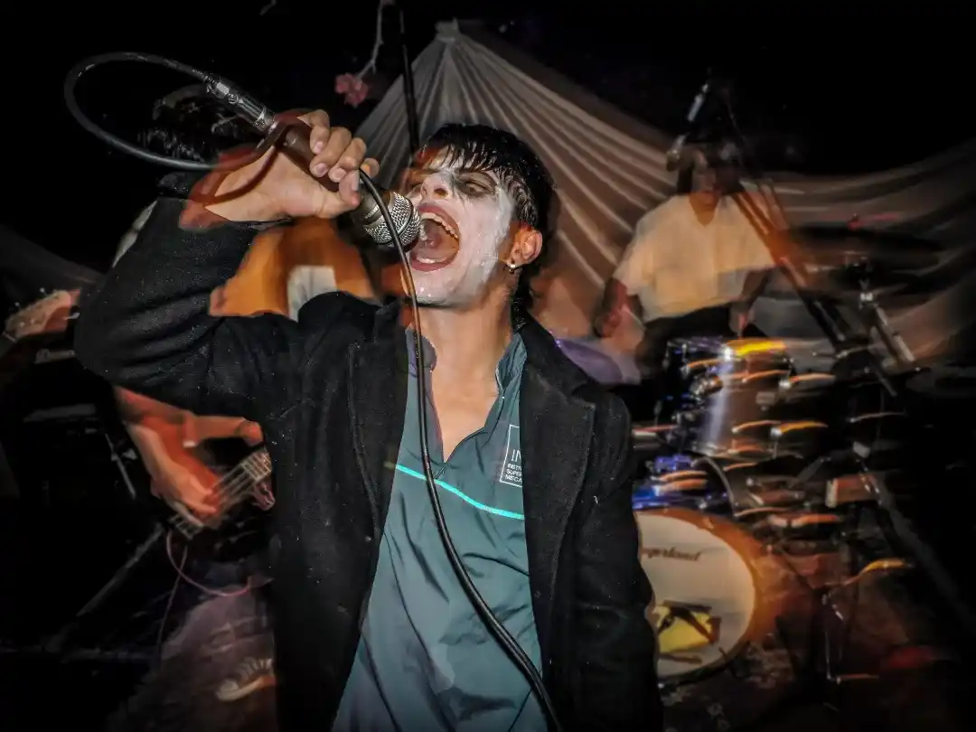 Luca Dellasanta, León Pérez y Tomás Beck - integrantes de Ratking rafaela hardcore - 3