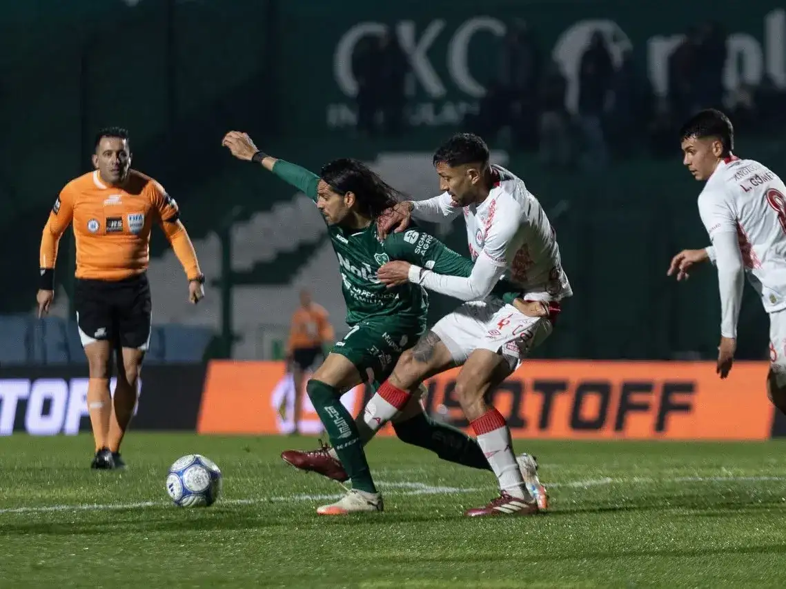 Argentinos lo dio vuelta en Junín, ante Sarmiento