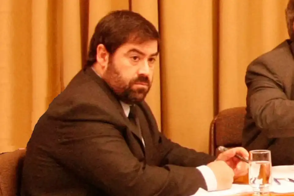 Finalmente, el Gobernador designó a un tandilense al frente de una de las defensorías penales