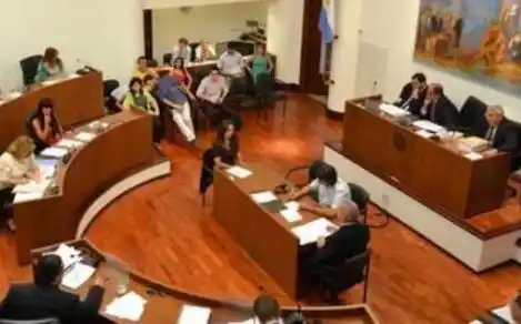 Asumieron los nuevos ediles y se eligieron autoridades en el Concejo Municipal