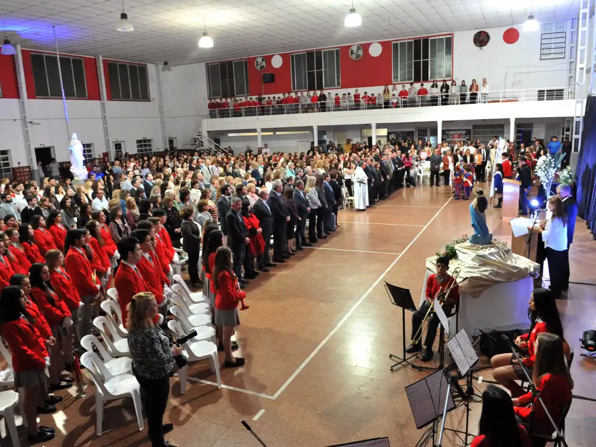 El Instituto Fasta Inmaculada Concepción celebró un siglo de vida y formación educativa