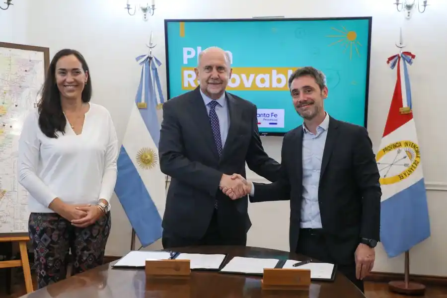 El gobernador de la Provincia y el secretario del Consejo Federal de Inversiones, rubricaron un acuerdo que establece una segunda etapa de la línea de créditos del programa por 300 millones de pesos.