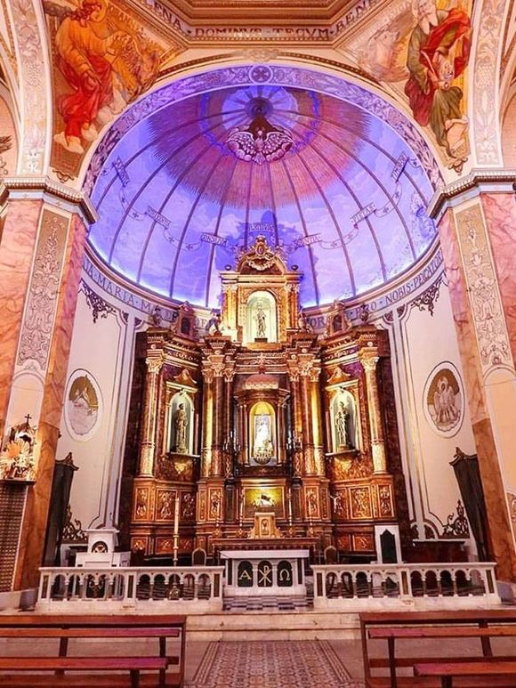 La iglesia de Nuestra. Sra. de  Aránzazu fue declarada �Sbasílica⬝