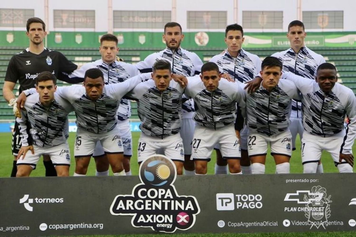 Insaurralde fue titular en la eliminación de Gimnasia