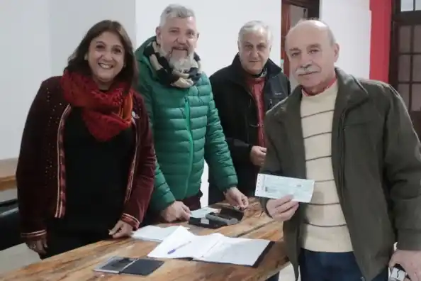 Santo Tomé continúa apoyando a atletas e instituciones deportivas