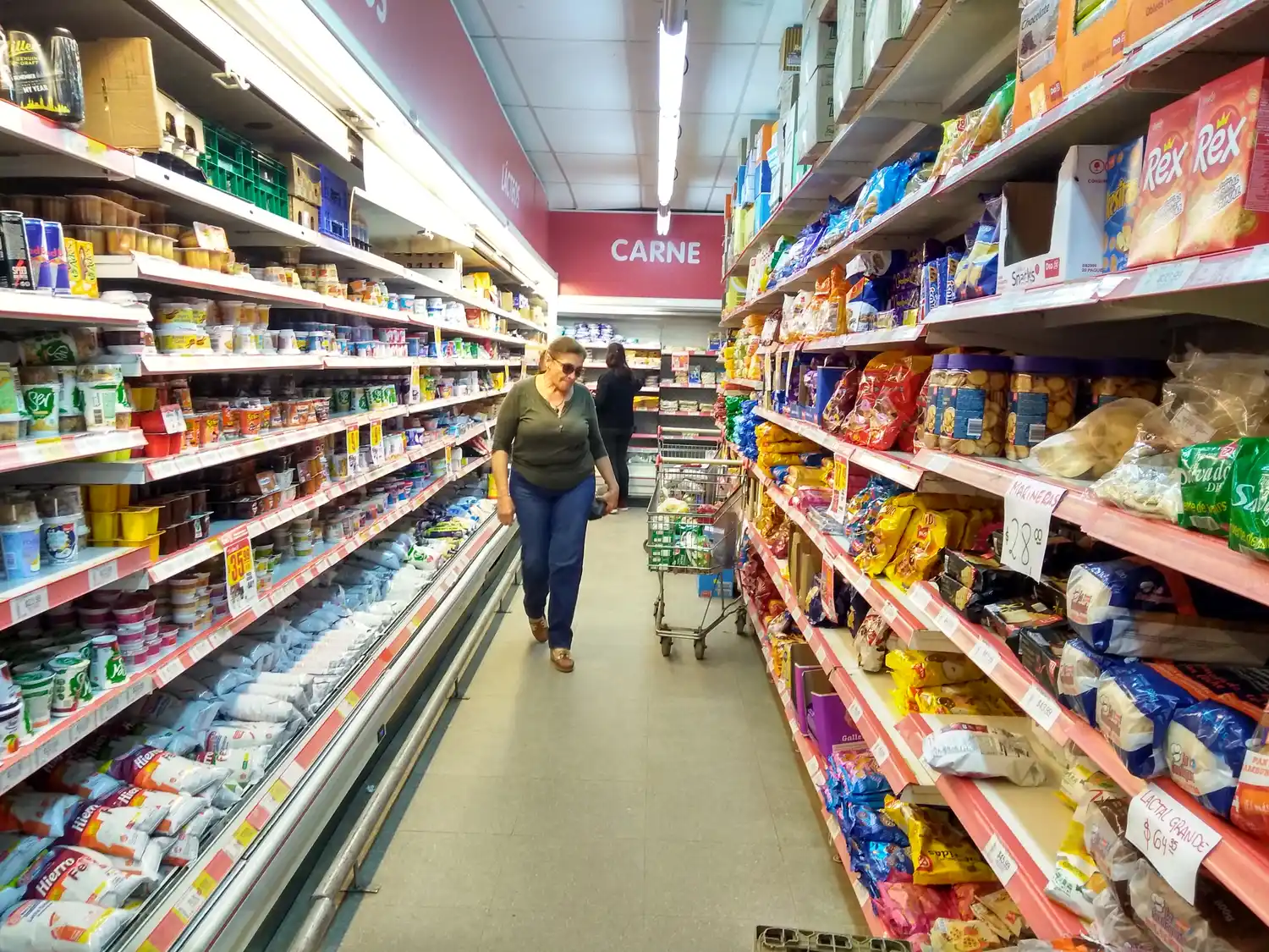 Cayó el consumo y las ventas minoristas bajaron un 9 por ciento interanual