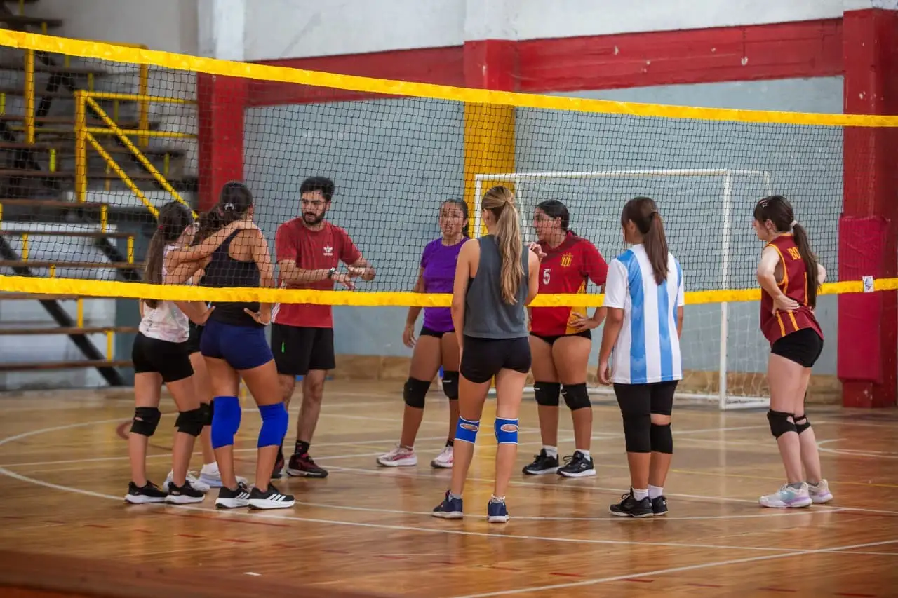 El programa contempla la entrega de vouchers mensuales para que chicos de entre 6 y 17 años puedan costear las cuotas de estas actividades en instituciones adheridas.