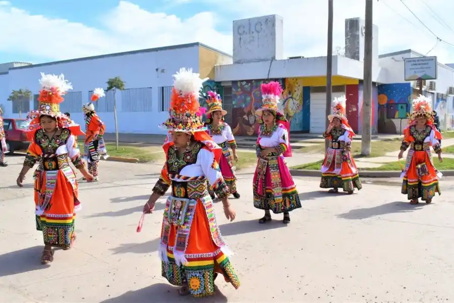 La comunidad boliviana celebró la festividad de la Virgen de Urkupiña
