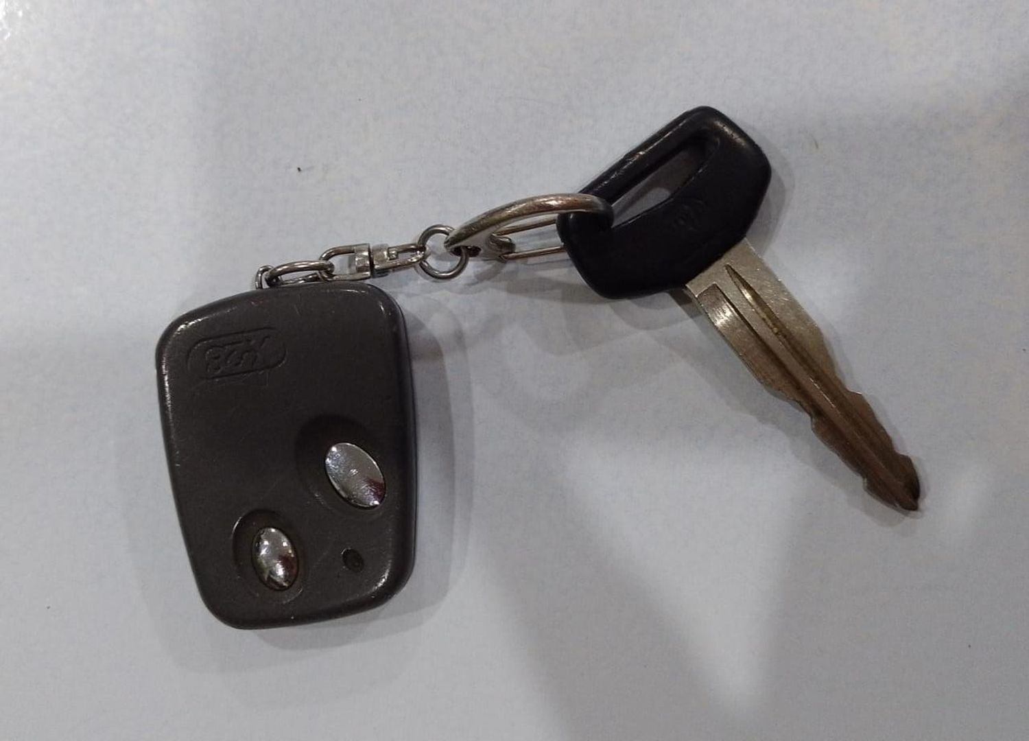 Llave encontrada en Pavón y Pellegrini