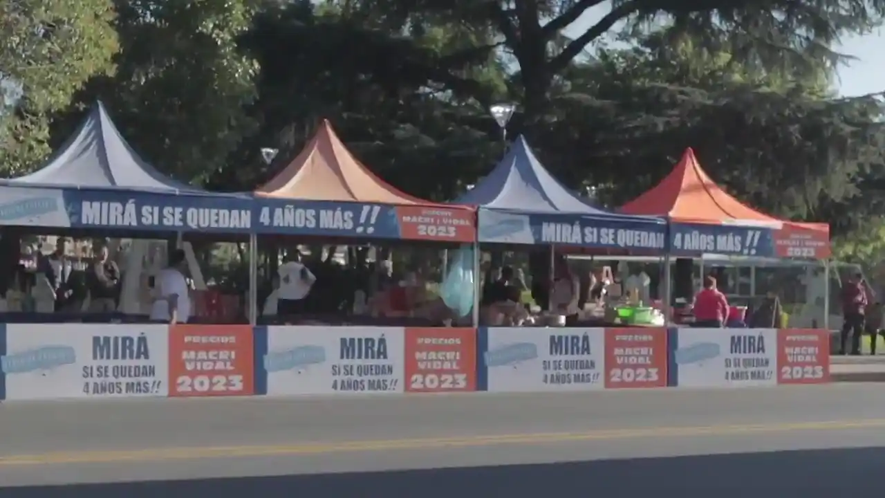 La Matanza: Espinoza promociona la feria "Mirá si se quedan 4 años más" con precios del 2023