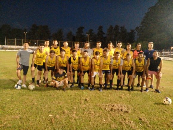 Fútbol: Independencia igualó ante Sportivo
